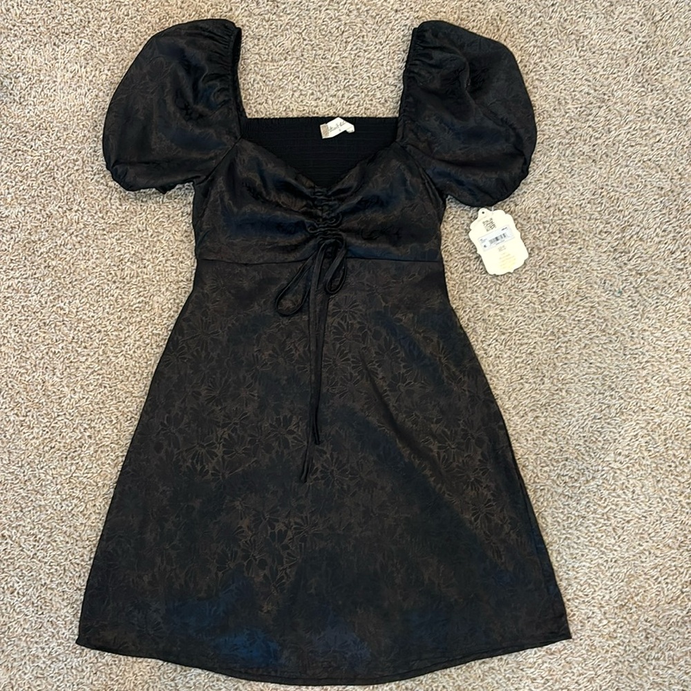 Altar’d State Beautiful new with tags dress